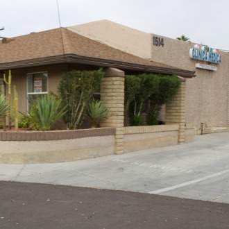 exterior of Phoenix Thomas Rd clinic