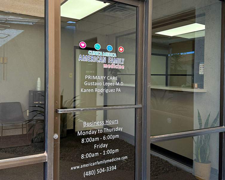 50-50_0004_american Family Tempe clinic entrance